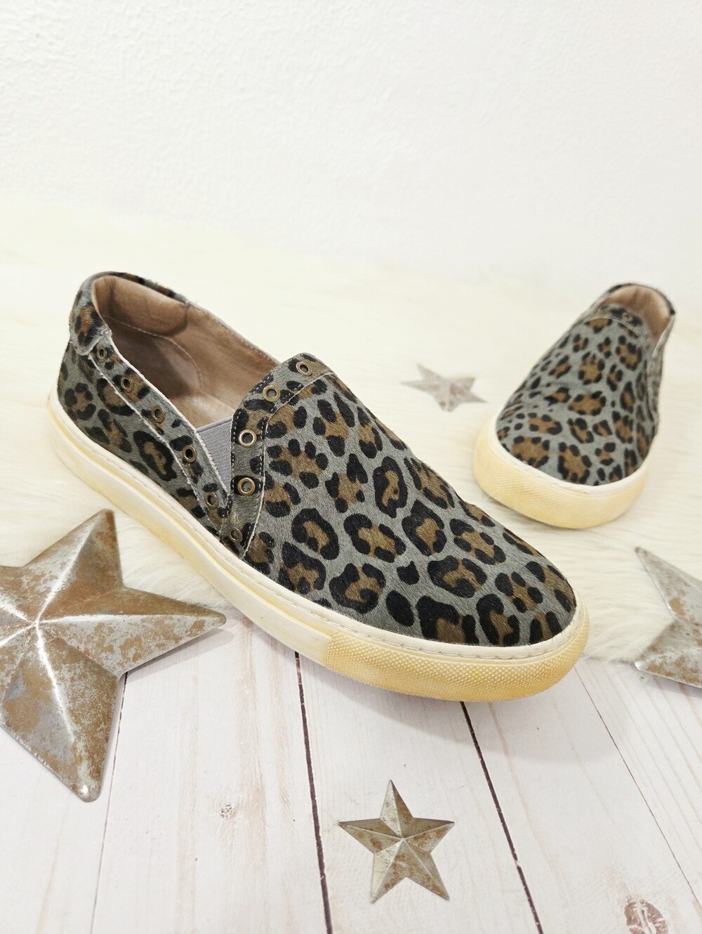 Chocolat Blu Noella slip on sneakers blue leopard print calf hair womens Size 39